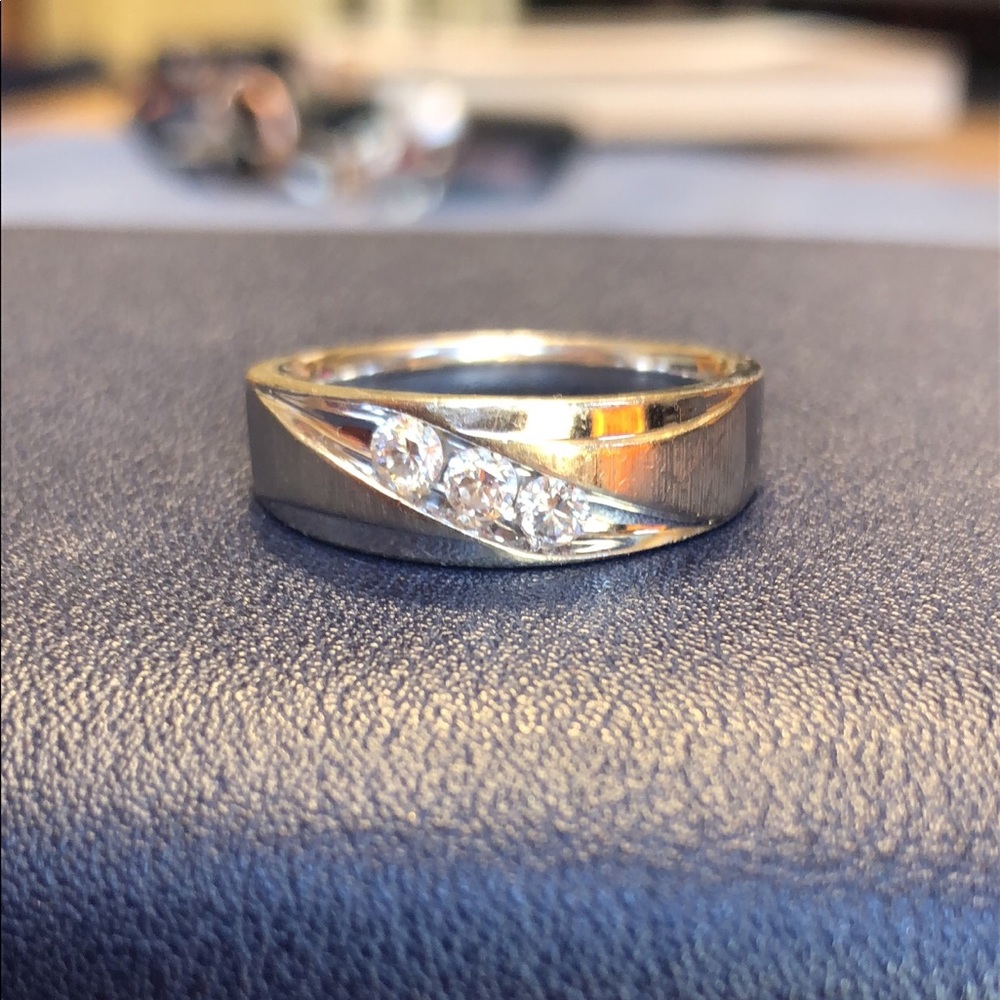 Wedding Ring Set - Picture 5 of 8
